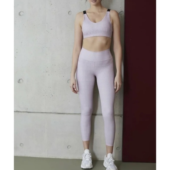 NWT Varley Luna Leggings in Blush Crocodile - Size Medium - Picture 1 of 7